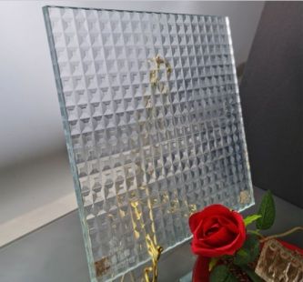 Pyramid Grid decorative glass sample