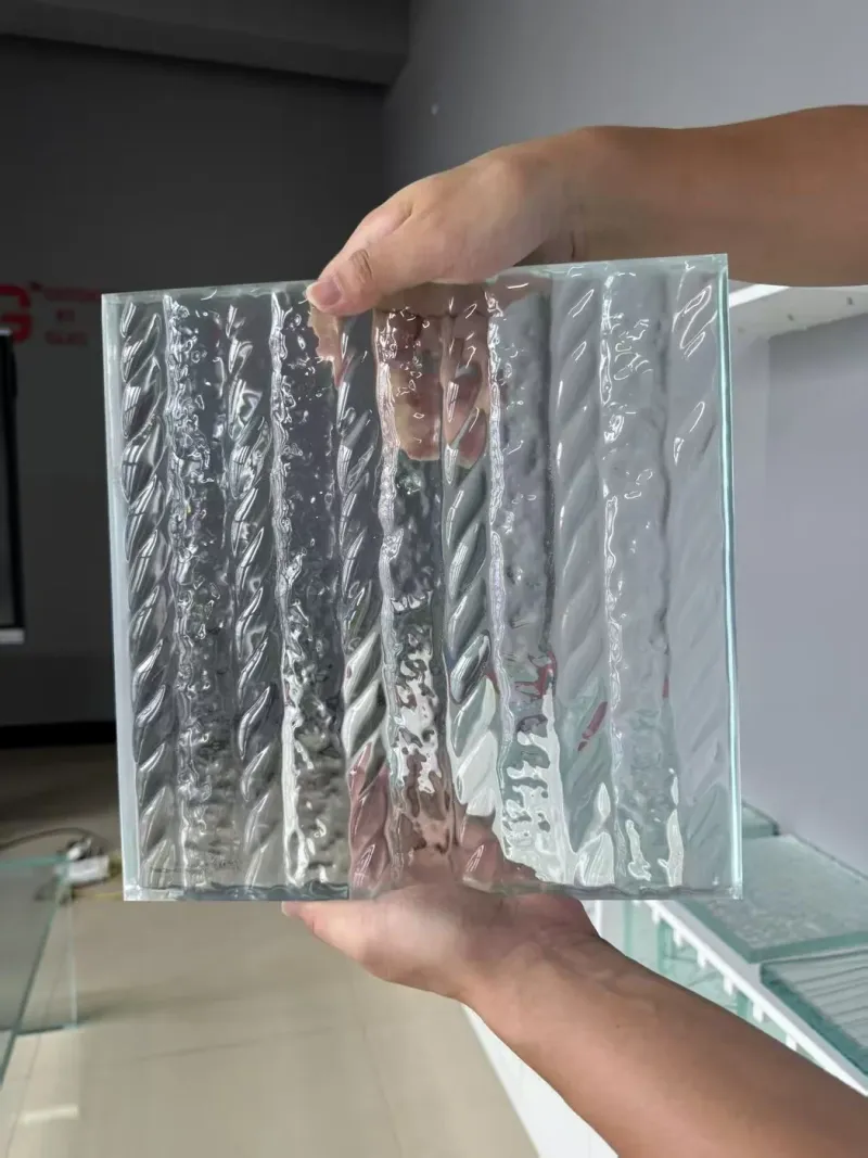 Fused Art Glass collection reference DG-03-04