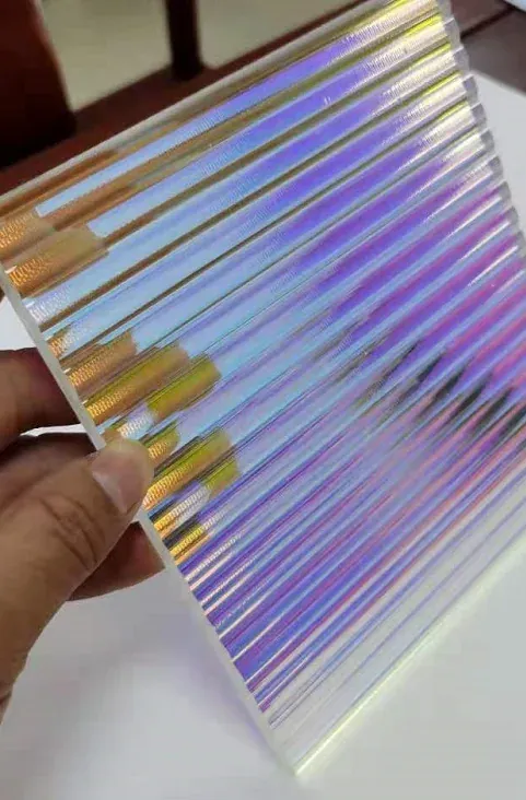 Iridescent Glass collection reference DG-13-02